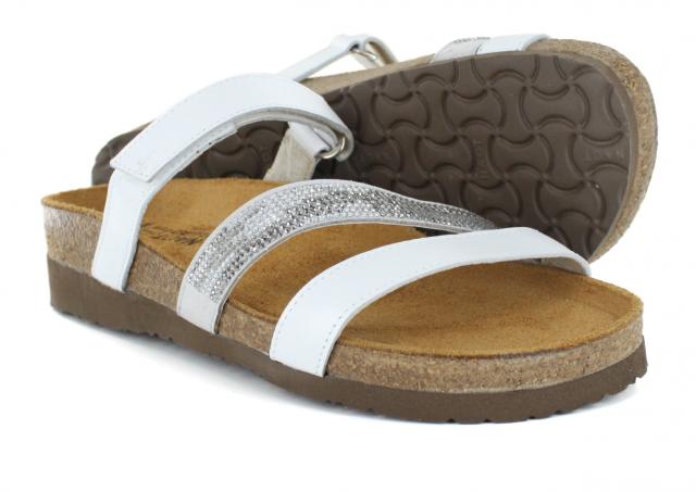 womens white sandals canada